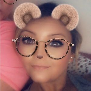 Meet your Posher, Brandy